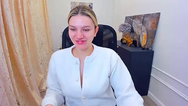 SelenaeMoore online show from 05.29.26
