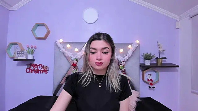 Esteff  o2 online show from 12.18.24