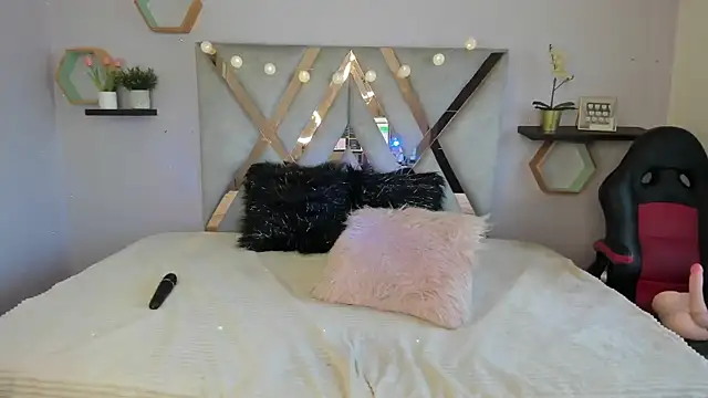 Esteff  o2 online show from 03.17.25