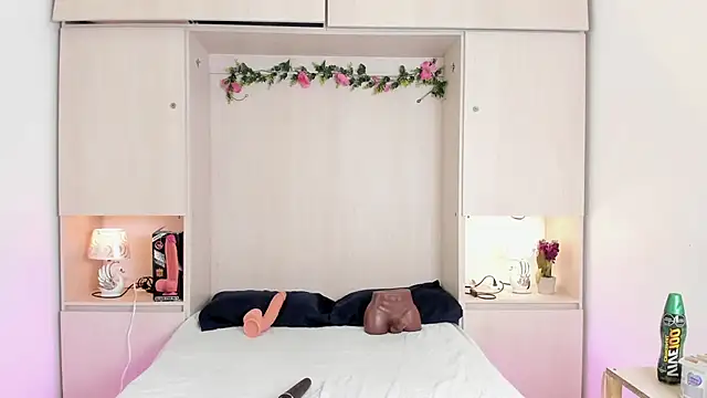 KendallRosse1 online show from 12.03.25