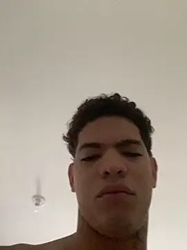 Snapshot of RDbruto chatting on 12.30.24 RDbruto online show from 12.30.24