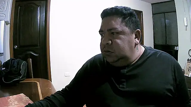 Snapshot of mateo-35audit chatting on 10.04.25 mateo-35audit online show from 10.04.25