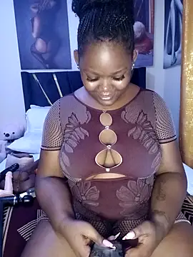 Cherriikenzie online show from 10.15.25