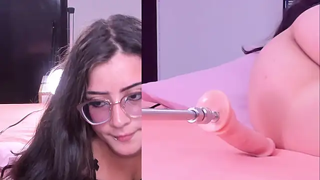 Kinky Cloe online show from 11.24.25