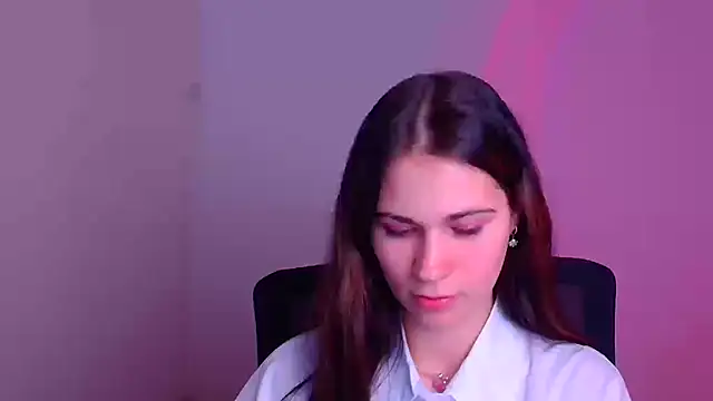 Loon Amore online show from 01.22.25