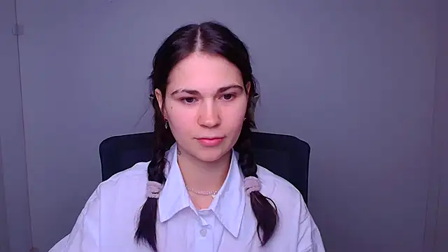 Loon Amore online show from 02.09.25