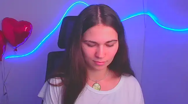 Loon Amore online show from 02.23.25