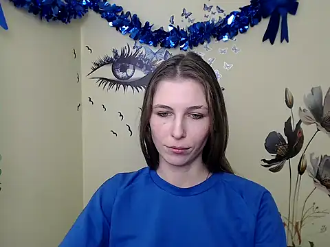 Snapshot of StrangerGi chatting on 02.15.25 StrangerGi online show from 02.15.25