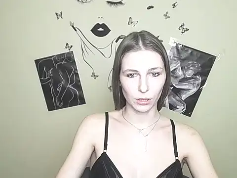 Snapshot of StrangerGi chatting on 02.22.25 StrangerGi online show from 02.22.25