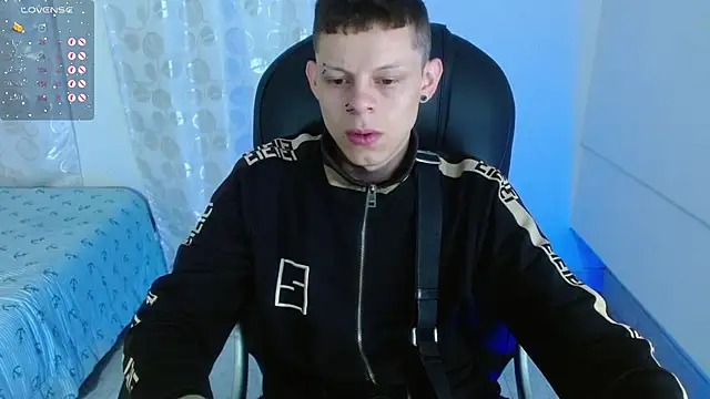 Matthew Boy  online show from 02.21.25