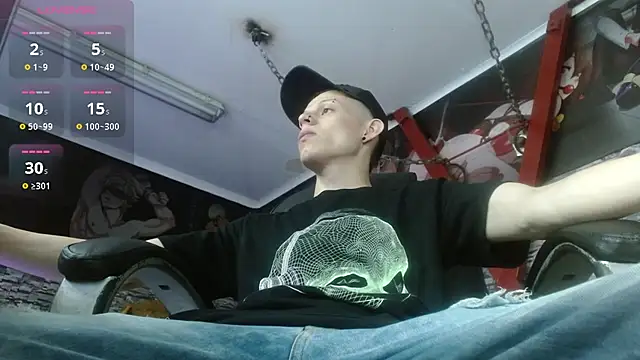 Matthew Boy  online show from 03.13.25