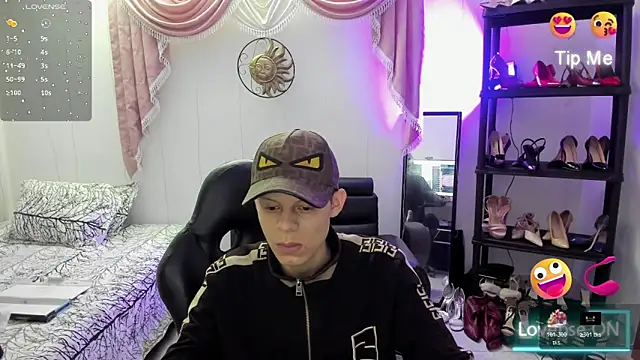 Matthew Boy  online show from 11.19.25