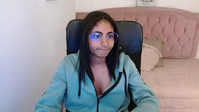 shaneelle online show from 03.15.25