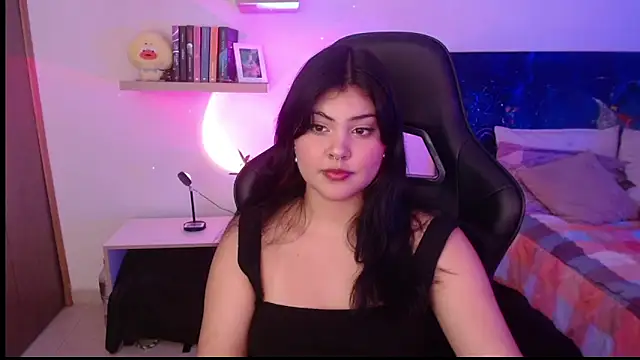 SusyAlvarez online show from 11.19.25