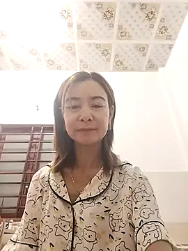 Sexy-ladyboobs20 online show from 10.22.25