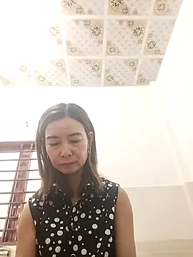 Sexy-ladyboobs20 online show from 11.27.25