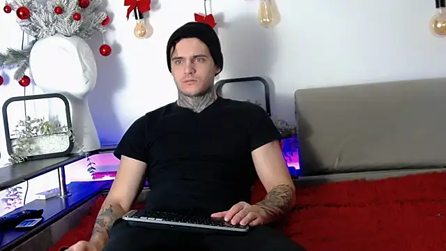 CarterCole online show from 01.07.25