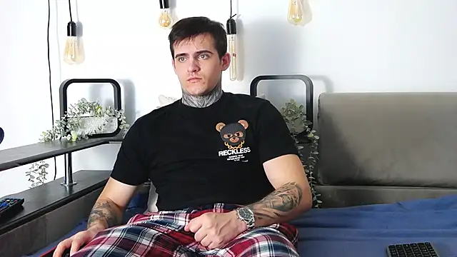 CarterCole online show from 02.03.25