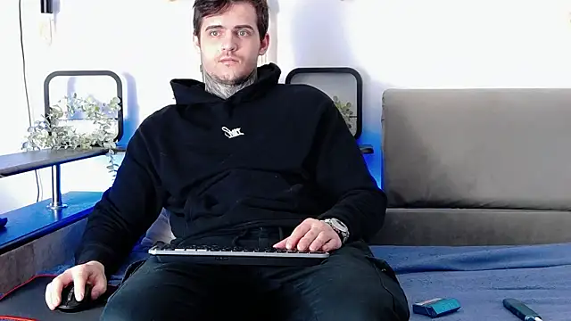 CarterCole online show from 02.27.25