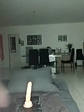 Snapshot of XXJulieXXhot chatting on 12.30.24 XXJulieXXhot online show from 12.30.24