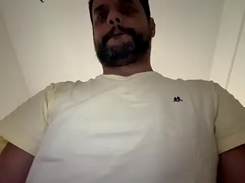 HornyBeachBoyBR online show from 05.11.26