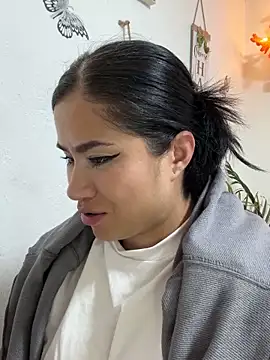 Sweet  Nurse1 online show from 12.13.25