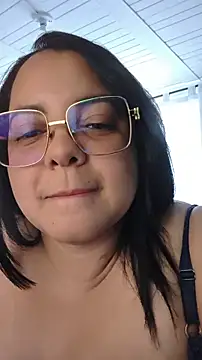 Snapshot of mia_donatto369 chatting on 07.28.26 mia donatto369 online show from 07.28.26