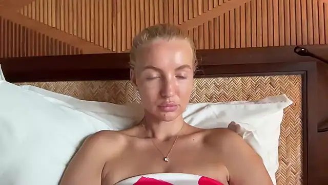 aestetick online show from 12.02.25