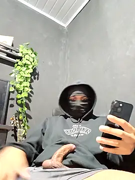 Brunildobcvt online show from 04.13.26