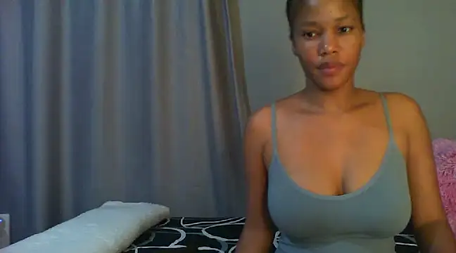 Snapshot of Sexylisa670 chatting on 02.06.25 Sexylisa670 online show from 02.06.25