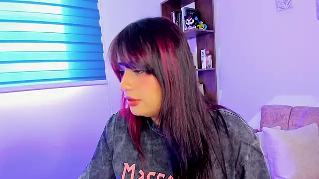 Snapshot of x_allison chatting on 09.09.25 x allison online show from 09.09.25