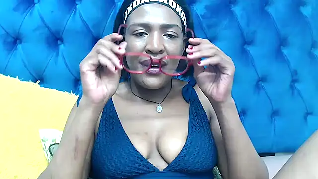 SpicyQueenxxxx online show from 03.20.26