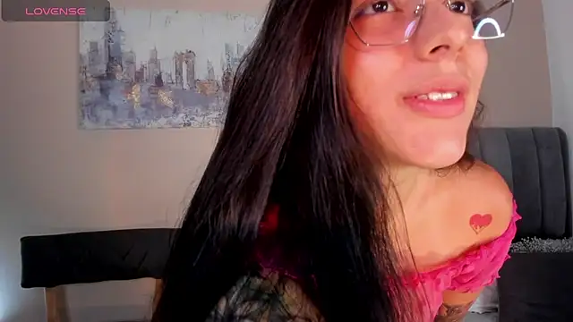 dakotaa   online show from 02.18.25