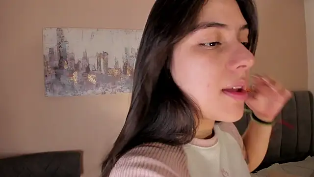 dakotaa   online show from 10.25.25