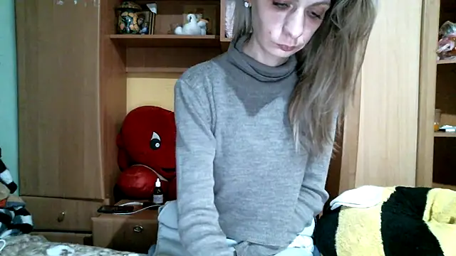 Snapshot of DennisXCaroll chatting on 01.09.25 DennisXCaroll online show from 01.09.25