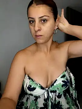 Snapshot of Nahiajhonson_ chatting on 07.11.26 Nahiajhonson online show from 07.11.26