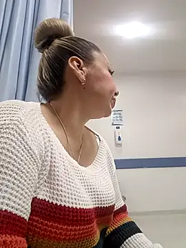 coral smitth online show from 11.08.25