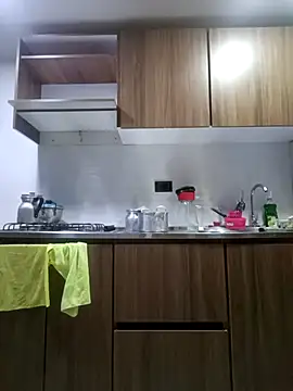 coral smitth online show from 11.23.25