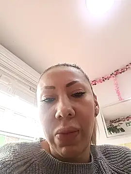 coral smitth online show from 03.18.26