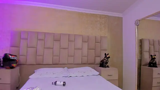 EmmaTorres  online show from 01.29.25