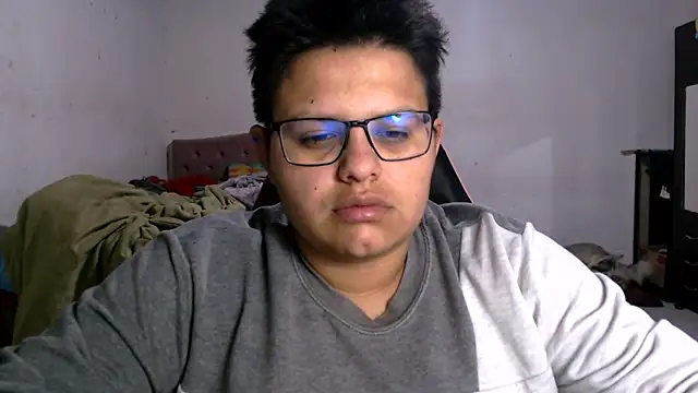 Snapshot of tatsumi_nao chatting on 10.20.25 tatsumi nao online show from 10.20.25