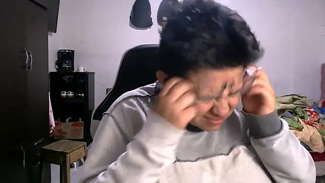 Snapshot of tatsumi_nao chatting on 11.15.25 tatsumi nao online show from 11.15.25