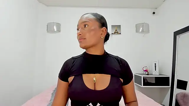 Snapshot of Pandora_gu chatting on 03.18.25 Pandora gu online show from 03.18.25