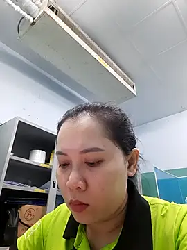 Snapshot of Benlla2802 chatting on 12.06.24 Benlla2802 online show from 12.06.24