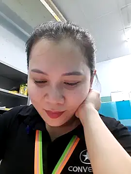 Snapshot of Benlla2802 chatting on 12.14.24 Benlla2802 online show from 12.14.24