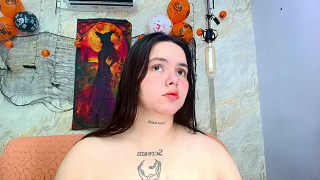 Mia candy 0 online show from 11.05.25