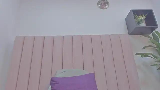 camila  herrera online show from 03.19.25