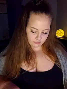  Julie x online show from 01.05.25