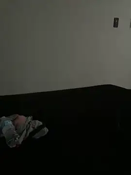 lolitalamasbonita01 online show from 10.10.25