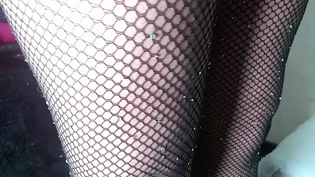 Kazsandraa online show from 10.19.25